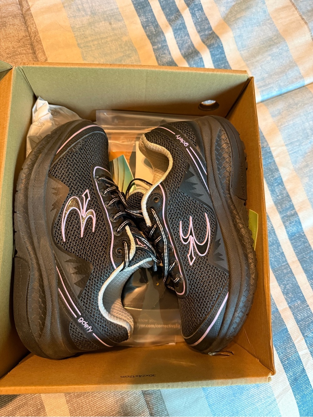 Black and Purple Women's Athletic Shoes